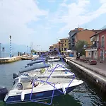 New Charming Bianca Apartmán Brenzone sul Garda