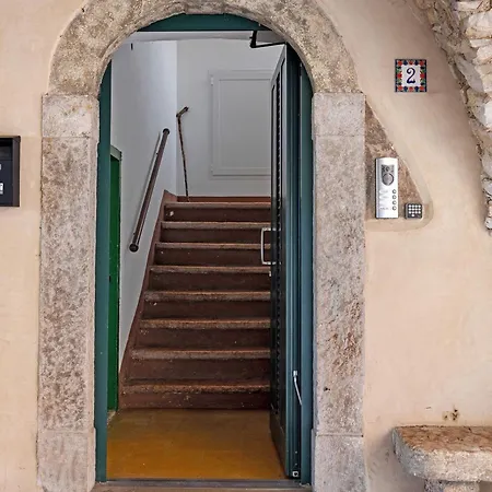 Apartment New Charming Bianca Brenzone sul Garda