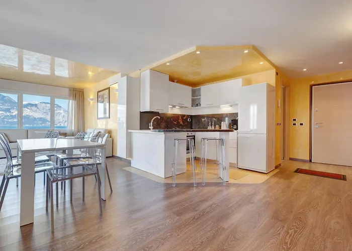 아파트 New Charming Bianca 브렌조네 술 가르다